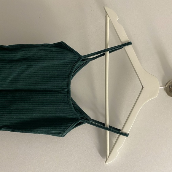 [SOLD] Brandy Melville Lorene Tank - Picture 2 of 2